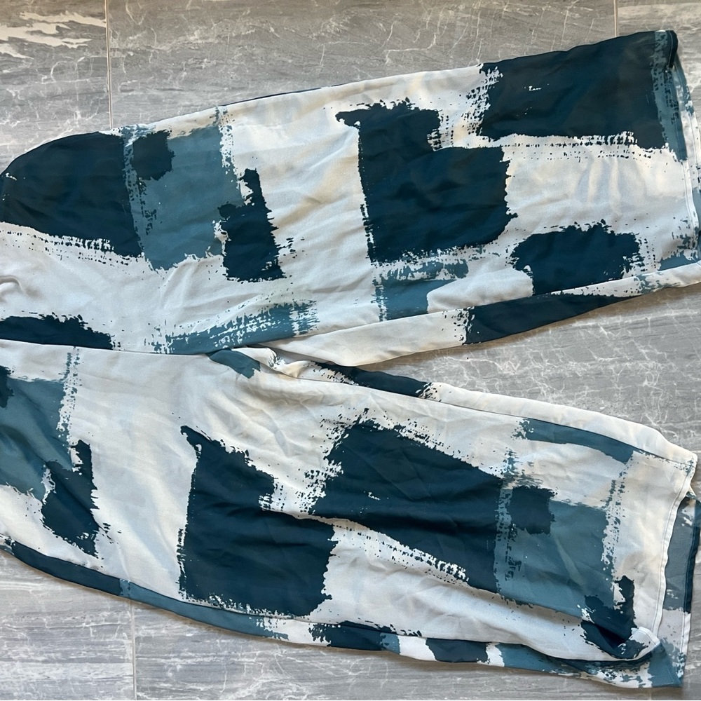 Abstract Pattern Wide Leg Pants - Picture 2 of 6